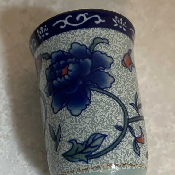 Vintage Tiny vase chrysanthemum Chinese transfer ware celadon glaze - Picture 4 of 4